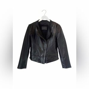 11 UPTOWN
LEATHER COLLARLESS SIDE ZIP JACKET